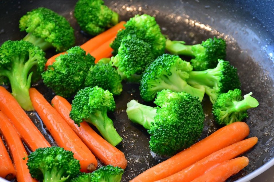 carrots brocolli